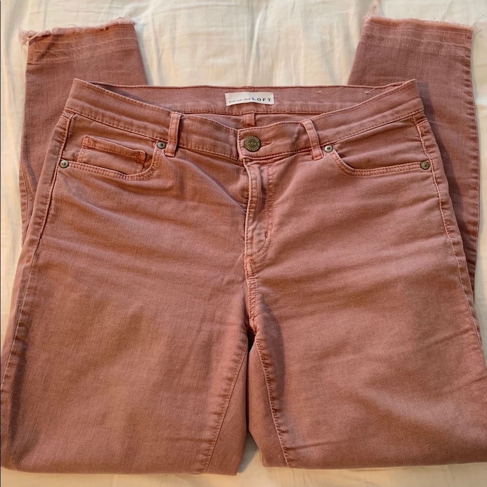 Loft Mid rise blush ankle pants